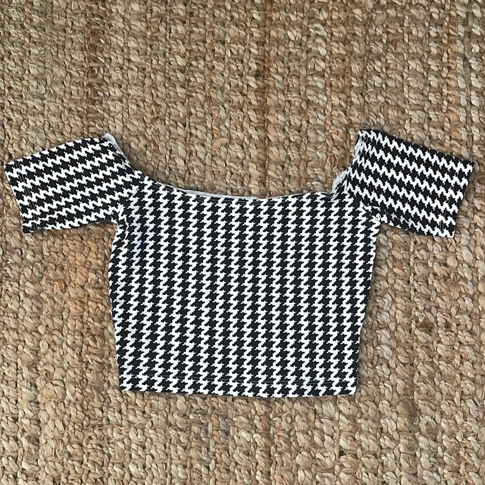 RARE AMERICAN APPAREL HOUNDSTOOTH SPANDEX CROP TOP